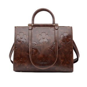 Sac fourre-tout en PU gaufré haut de gamme pour femme, nouvelle mode, fermeture éclair à bandoulière, grande capacité, motif floral contrastant - Product Image 6