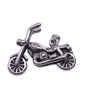 Collier pendentif pour homme en acier inoxydable, motif squelette de motard et crâne - Product Image 3