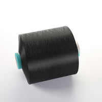 Fil de polyester vierge noir teint en masse 100/36/1 à bas prix pour le tricot et le tissage