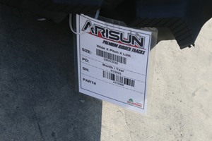 <span class=keywords><strong>Hot</strong></span> 180*72*37 230*72*56 230*72*43 karet trek untuk selip steer loader truk dan ekskavator - Product Image 4