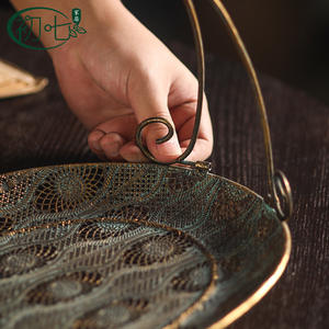 Bandeja ovalada de hierro forjado Yan Yujia con asa para uso decorativo en el Año Nuevo Chino - Product Image 4