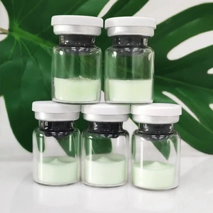 Sérum lissant les rides, stocké sous vide dans des flacons en verre pour les rides, les pattes d'oie et les ridules - Product Image 2