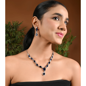 Elegante Juego de Joyería de Plata con Circonita Cúbica y Diamantes Americanos, Collar y Aretes Colgantes para Mujer, Ideal para Ocasiones Especiales - Product Image 3