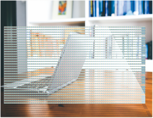 Écran LED transparent haute luminosité couleur pleine, flexible et pliable, écran cristallin P10-10, haute luminosité offrant des performances exceptionnelles - Product Image 2