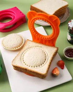 Cortador y sellador de sándwich sin corteza Decruster Sandwich Maker Crustless Sandwich Pan Pancake Maker Cortador de galletas para niños