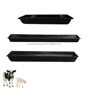 Équipement d'alimentation pour élevages de bétail, chèvres, bovins, chevaux, ânes, moutons – Mangeoire en plastique pour vaches, bovins et chèvres - Product Image 1