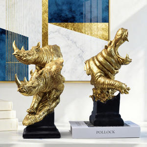 European Giraffe Head Epoxy <b>Resin</b> Artistic Sculpted Folk Art Figurine Home Living Room TV/Wine Cabinet Decoration High-end - Product Image 4