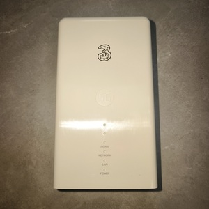 Modem cellulaire ZTE 5G CPE MC7010 pour extérieur, port Ethernet Gigabit PoE 48V, 5G sub6G NSA+SA, 4G LTE CAT22, routeur sans fil extérieur, carte SIM - Product Image 1