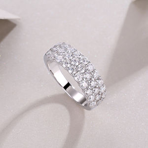 خاتم مويسانيتي ثلاثي الطبقات أنيق هيبوالرجينيك للنساء من قطعة شظية إسترليني لحفلات الزفاف - Product Image 4