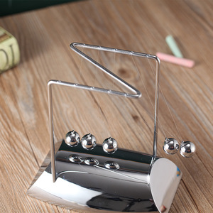 ZD365 Vente en gros de balles pendulaires électro-plaquées en forme de Z, jouets anti-stress pour adultes, <span class=keywords><strong>Newton</strong></span>'s Cradle, balles d'équilibre - Product Image 6