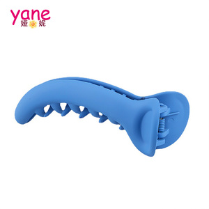 Klip rambut gigi klip rambut plastik gaya manis untuk anak-anak klip pisang aksesori rambut produsen grosir - Product Image 4