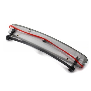 Feu arrière de frein pour <span class=keywords><strong>Volkswagen</strong></span> <span class=keywords><strong>Beetle</strong></span> 1998-2010 1C0945097E 1C0945097B - Product Image 3