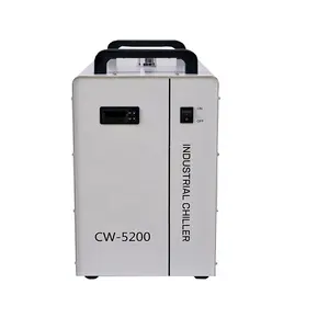 CW5200 Refroidisseur laser industriel refroidi à l'eau Reci Laser Tube 220V Pompe Usine de fabrication pour coupeur et équipement