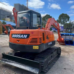 Excavadora usada japonesa Doosan DH55 de 5 toneladas, miniexcavadora de segunda mano de buena calidad con EPA en stock, entrega rápida. - Product Image 1