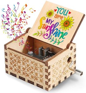 Venta al por mayor barato antiguo tallado Mini 18 nota personalizado Tune Eres mi sol manivela caja <span class=keywords><strong>de</strong></span> <span class=keywords><strong>música</strong></span> para regalos - Product Image 6