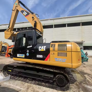 Excavatrice d'occasion Caterpillar 320D2L à faibles heures de travail pour la construction de mines avec moteur central et composants d'engrenage - Product Image 2