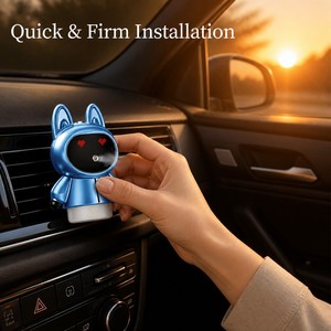 Mini Difusor de Carro em Formato de Coelho Robô, Enfeite de Carro Moderno e Fofo, Clipe de Borracha Macia que Não Risca para Decoração Interna do Carro para Uso Diário - Product Image 1
