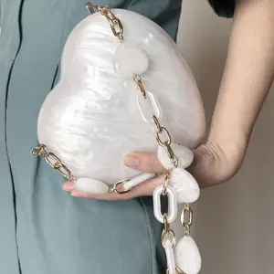 Vrouwen Acryl Hart Tas Schattige Parel Avond Clutch Tas Met Riem Voor Bruiloft Feest Luxe Portemonnees En Handtassen Ontwerper