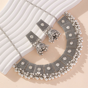 Conjunto de Collar con Borlas de Aleación de Zinc, Diseño Geométrico, Joyería de Moda para Fiesta, Accesorio de Cadena para Suéter - Product Image 1
