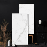 Usine chinoise 750MM * 1500MM haute qualité meilleur prix grande taille blanc brillant émaillé poli céramique porcelaine marbre carreaux de sol