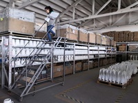 Système d'alimentation solaire hybride réverbère eolienne Offre Spéciale modèle d'éolienne