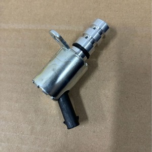 Vanne solénoïde de commande de pompe à huile VW 06H115243F pour Passat Tiguan Superb Octavia Magotan - Product Image 2