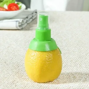 Manual PP <b>Plastic</b> <b>Kitchen</b> Citrus Fruit Squeezer Lemon Sprayer Multi-Function Easy Clean - Product Image 5
