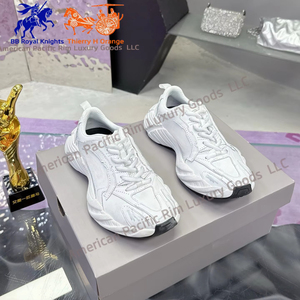 Zapatos Deportivos de Moda de Alta Calidad, Modelo Monday Black, para Skateboard y Caminar, de Piel Vacuna, Fibra de Poliéster y Cuero Genuino - Product Image 4