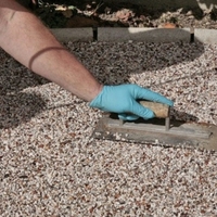 Revêtement de sol en galets de pierre solide, liquide transparent pour la rénovation des sols en béton, durcissement à l'humidité, polyuréthane bicomposant pour la construction