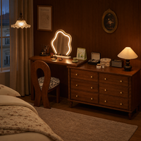 Ensemble de coiffeuse vintage français en bois massif avec miroir LED ondulé, commode à 6 tiroirs et chaise sculpturale