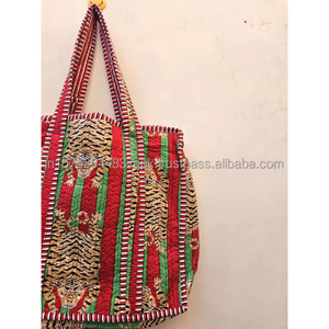 Sac fourre-tout matelassé en coton pur fait main indien, magnifique sac de plage, de soirée, de rangement et de voyage pour femme, imprimé tigre - Product Image 3