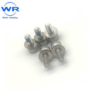 Tornillos de Cabeza Hexagonal con Recubrimiento de Zinc Grado 8.8 con Conjuntos de Arandelas Planas y de Resorte - Product Image 1