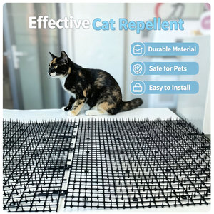 Paquete de 4 Mallas Protectoras Grandes de 45x50cm, Ecológicas, Anti-Gatos y Perros, con Púas, de Plástico, para Jardín y Patio, Venta al Por Mayor - Product Image 1