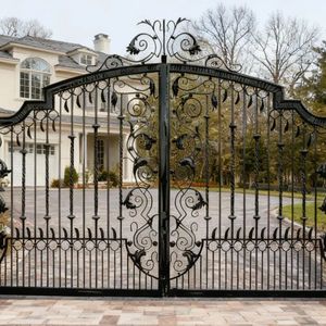 Puerta de Jardín Principal de Hierro Forjado con Diseño <span class=keywords><strong>Colonial</strong></span> PRIMA, Acabado Resistente a la Oxidación con Detalles en Pan de Oro - Product Image 2