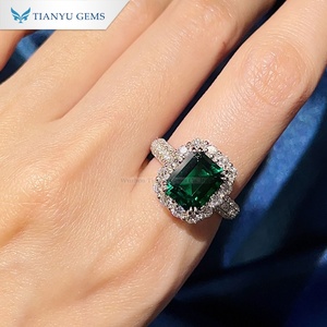 Anillo de Esmeralda Verde de Laboratorio Personalizado para Mujer, TIANYU GEMS, Oro Blanco de 14K, Engaste Pavé, Anillo de Compromiso Clásico - Product Image 3