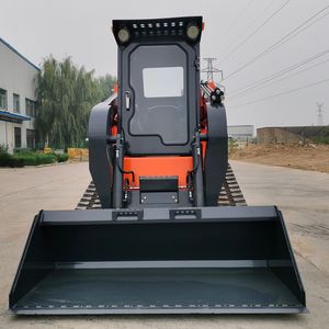 La chargeuse compacte TR65 Crawler 3874kg est utilisée pour l'entretien des routes et <span class=keywords><strong>les</strong></span> <span class=keywords><strong>travaux</strong></span> auxiliaires sur <span class=keywords><strong>les</strong></span> chantiers de construction - Product Image 4