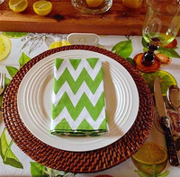 Assiettes de présentation rondes en rotin doré pour table d'extérieur, assiettes de mariage en acrylique à motif rotin, présentation alimentaire unique