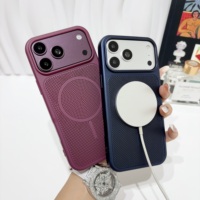 Coque de téléphone magnétique en gros à dissipation thermique pour iPhone 18 17 Pro Max 16 15 14, avec dos rigide en PC et maille respirante pour un refroidissement optimal