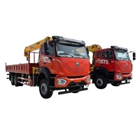 Grue montée sur camion Sinotruk 6*4 équipée d'une grue hydraulique de 14 tonnes à flèche à 5 sections, grue de levage professionnelle pour chantier de construction