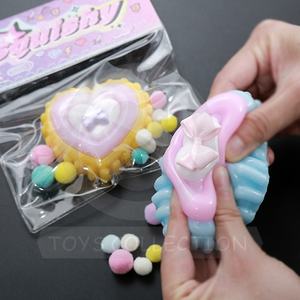 थोक रंगीन tpr kawai mochi squisy दिल खिलौने संवेदी निचोड़ें दिल क्रिसमस की शैली लड़कियों के लिए स्ट्रेची खिलौना - Product Image 4