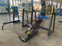 Banc plat multifonctionnel commercial pour musculation et entraînement musculaire