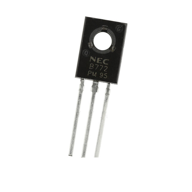 Transistor B772 Equivalent IC D882 B772 Transistor 2SB772 B772P D882 PNP 3A/30V TO-126 200PCS/BAG Chinese High Quality