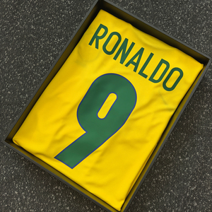 Camiseta Retro del Equipo Nacional de Fútbol de Brasil Ronaldo, Uniforme Clásico de Fútbol, Modelo Antiguo - Product Image 3
