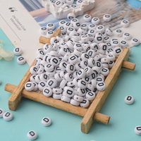 Perles en forme de colonne de lettre de l'alphabet en acrylique noir et blanc de 7mm pour la fabrication de bijoux, colliers et porte-clés