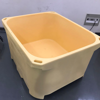 Bac de transport rotomoulé 1000L pour poissons, grand bac isotherme avec mousse PU pour le stockage de poissons vivants et de fruits de mer