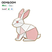 Maßgefertigtes Geometrisches Hasen-Souvenir-Abzeichen aus Zinklegierung mit Emaille-Pin OEM ODM Niedliches Tier-Accessoire für Ostergeschenke Origami-Häschen-Abzeichen