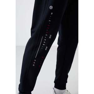 Pantalones Deportivos Air Jones Rory para Hombre en Azul Marino - Pantalones de Chándal Cómodos de Mezcla de Algodón para Uso Casual y Deportivo - Product Image 5