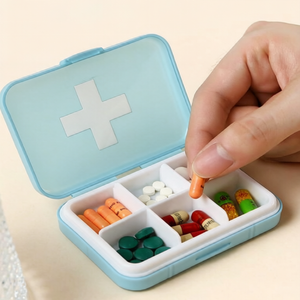 Boîte à pilules en plastique au design attrayant, étui à médicaments compact pour un usage quotidien, idéal pour organiser les pilules, les vitamines et les petits objets - Product Image 6