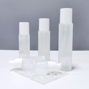 Ensemble de flacons de lotion en verre givré écologiques, flacons pulvérisateurs, crème cosmétique pour l'emballage des soins de la peau - Product Image 3