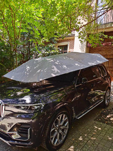 Parasol de voiture semi-automatique, pare-soleil extérieur anti-UV, imperméable, isolant thermique, pliable, convient aux SUV, berlines, camping - Product Image 2